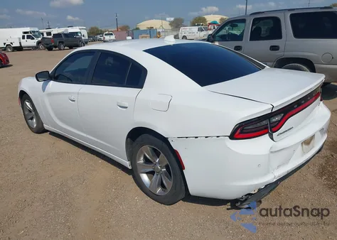 2018 Dodge Charger Sxt Plus Rwd z USA, uszkodzony, nr VIN 2C3CDXHG5JH238410